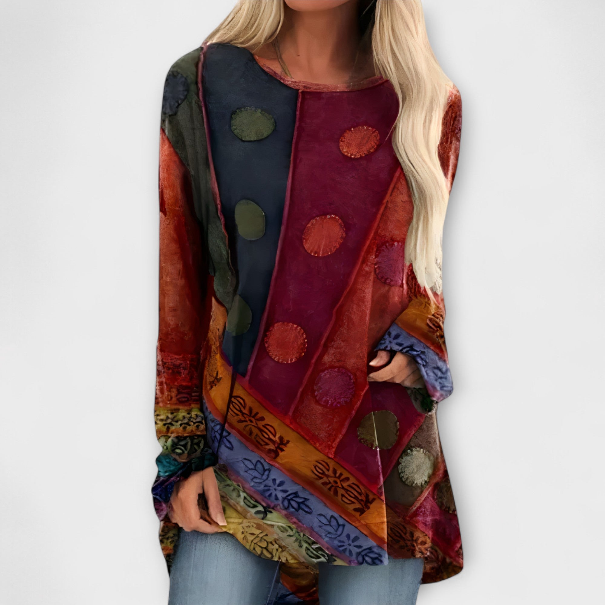 Stilvolle Damenbluse mit Ethnodruck